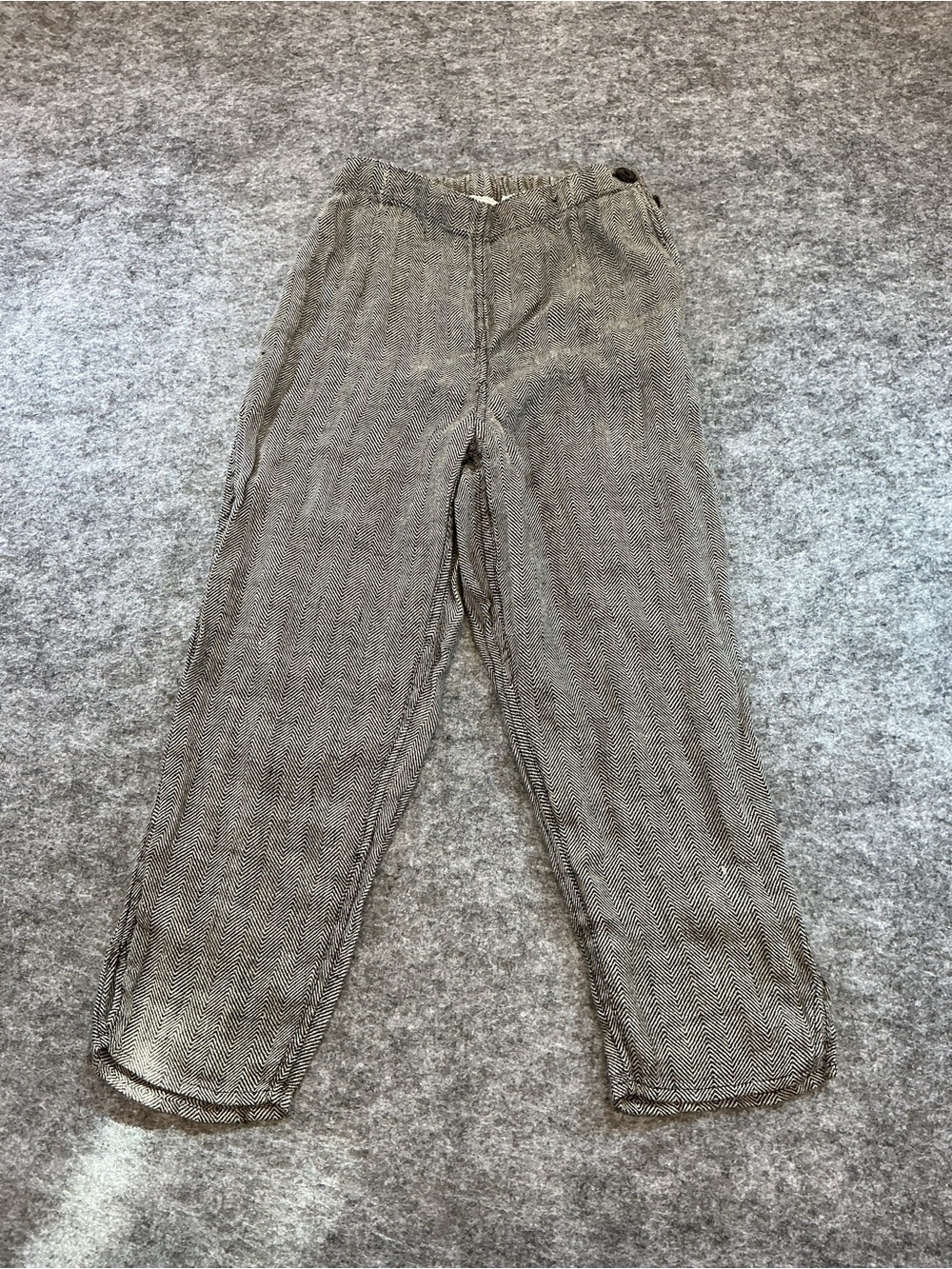 Flax Herringbone Gray Chinos Size 25